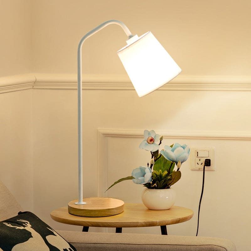 Elegant Cone Desk Lamp