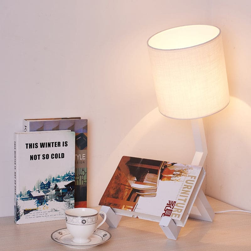 Lampe de table scandinave avec étagère intégrée