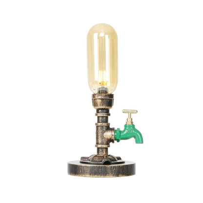 Lampe de table moderne à design industriel en métal