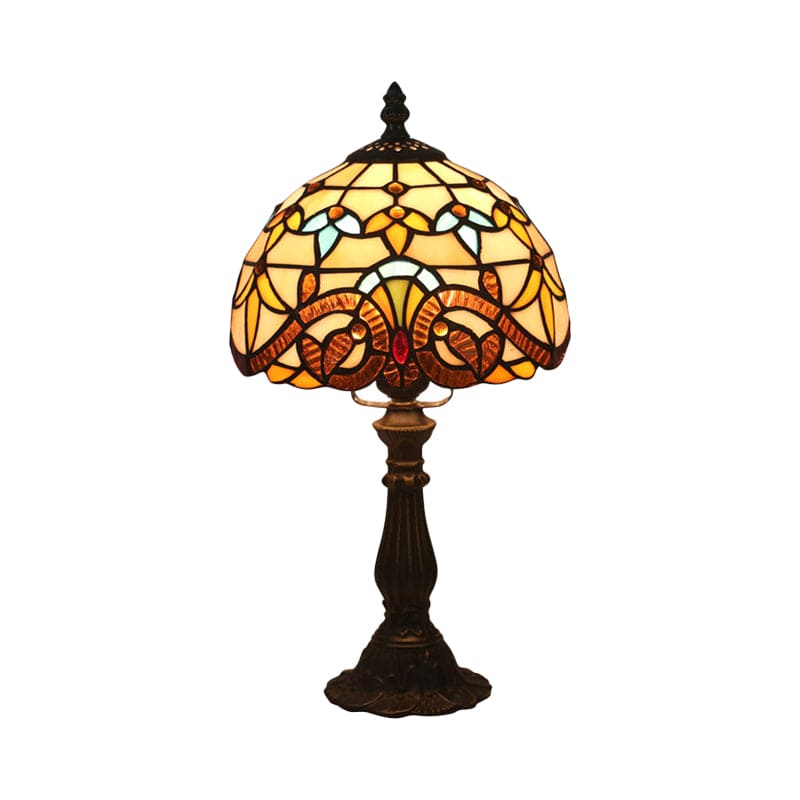 Lampe de table en verre motif Tiffany élégante