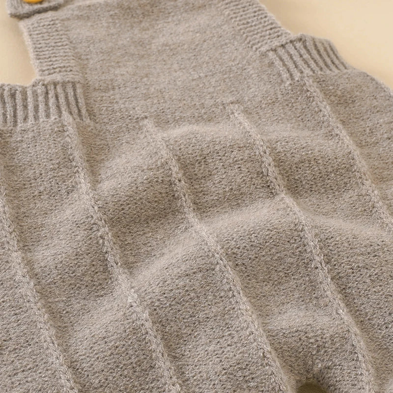 Ensemble bébé en coton doux avec bonnet assorti
