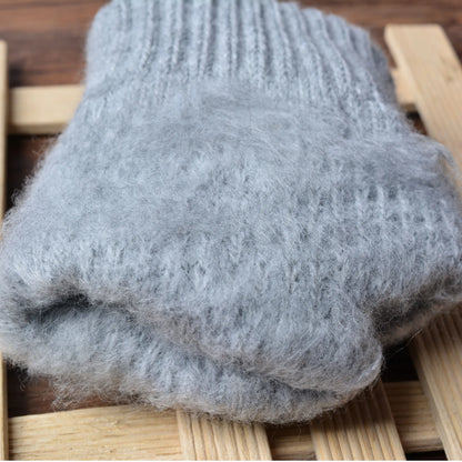 Gants tricotés légers à design élégant