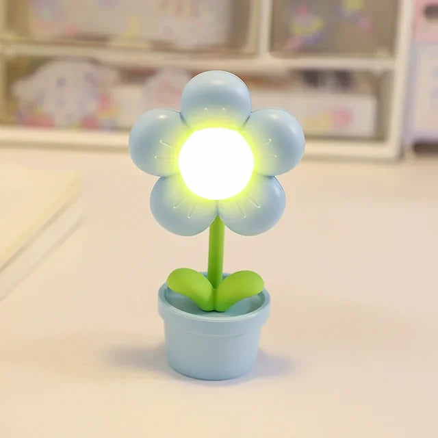 Elegant Floral Table Lamp