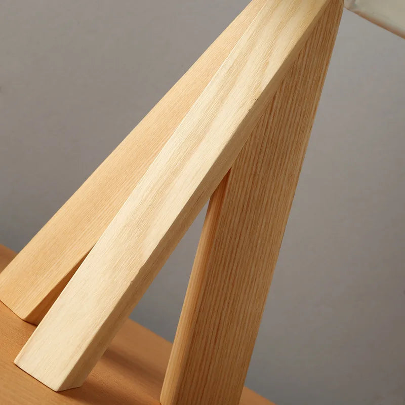 Lampe de table moderne en bois naturel