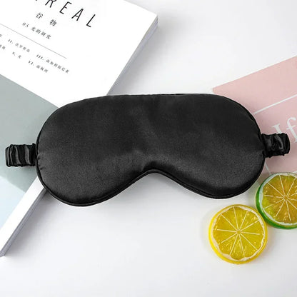 Masque de sommeil en soie à volants élégants