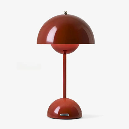Design Table Lamp with Chic Lighting